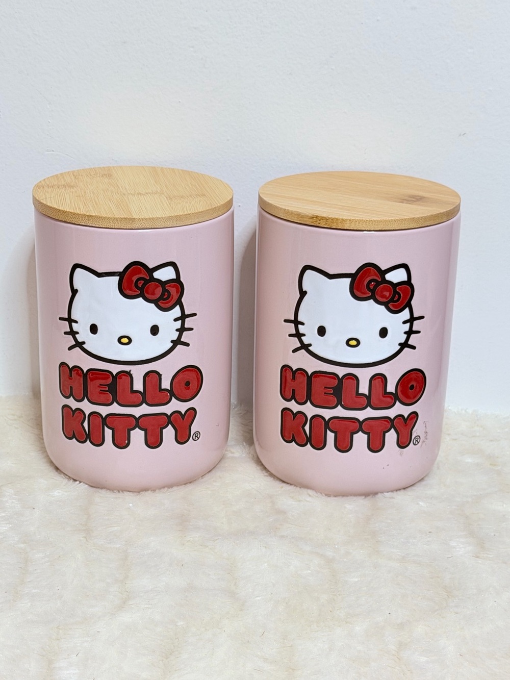 Hello Kitty ceramic jar - subcategory inference